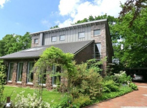 Unser Traumhaus mit wunderschönem Garten